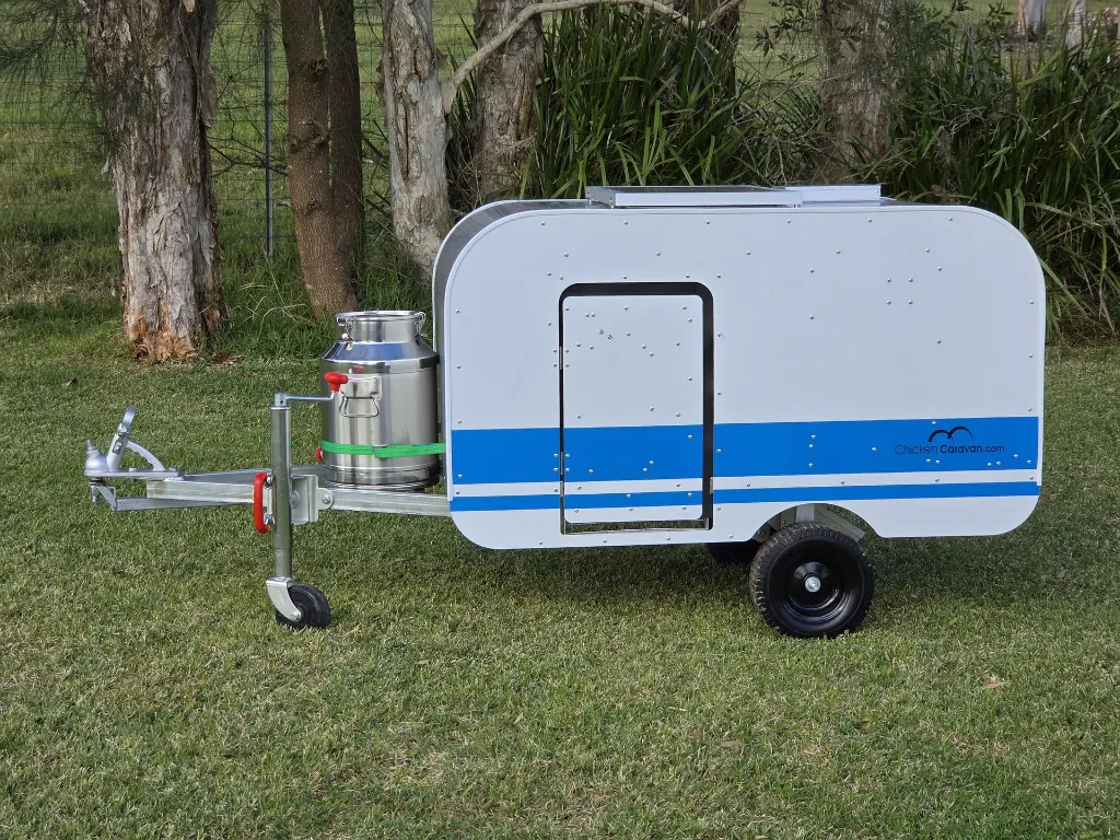 Chicken_caravan_blue_door_side