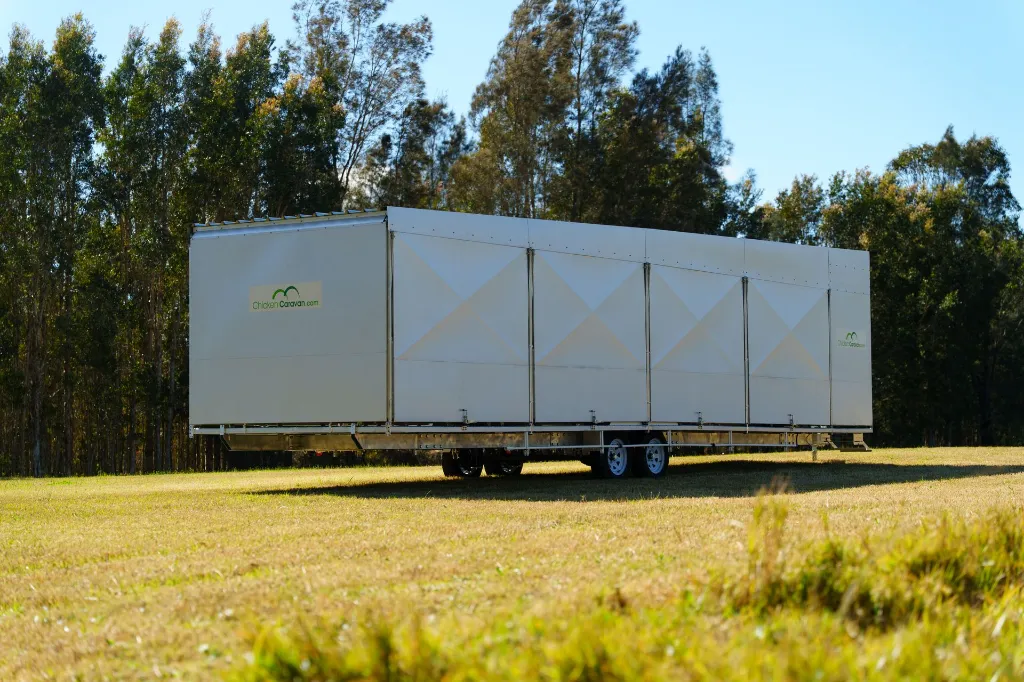 Chicken- Caravan- 600-doors-closed-parked-in-paddock