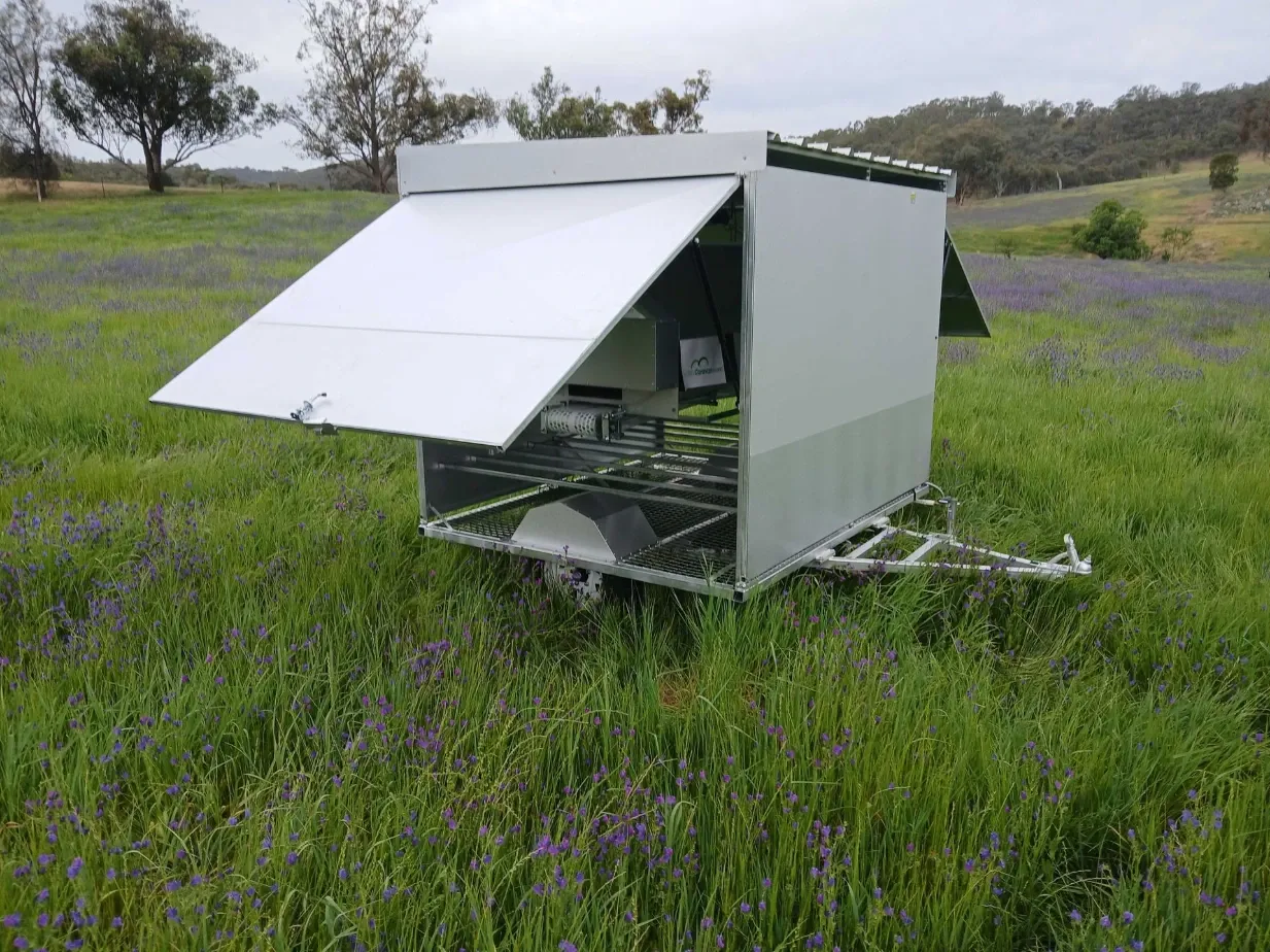 Chicken Caravan 130